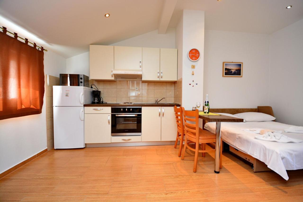 Studio Apartment Martin Zadar Exterior photo